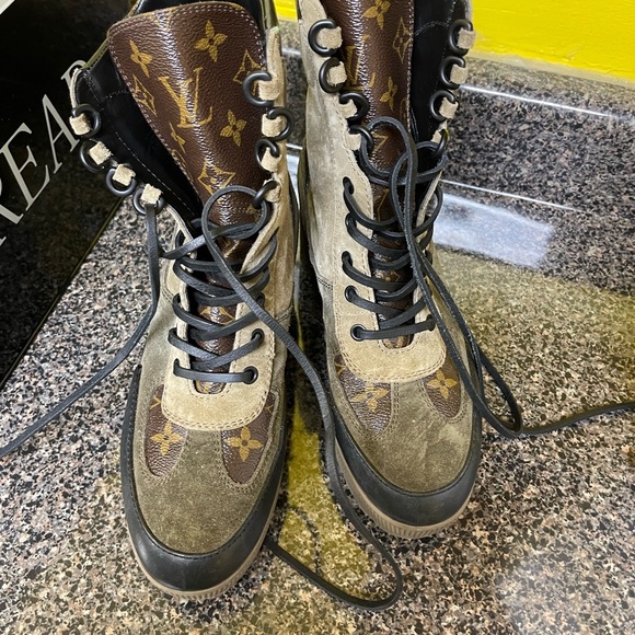 Louis Vuitton Shoes - LV boots